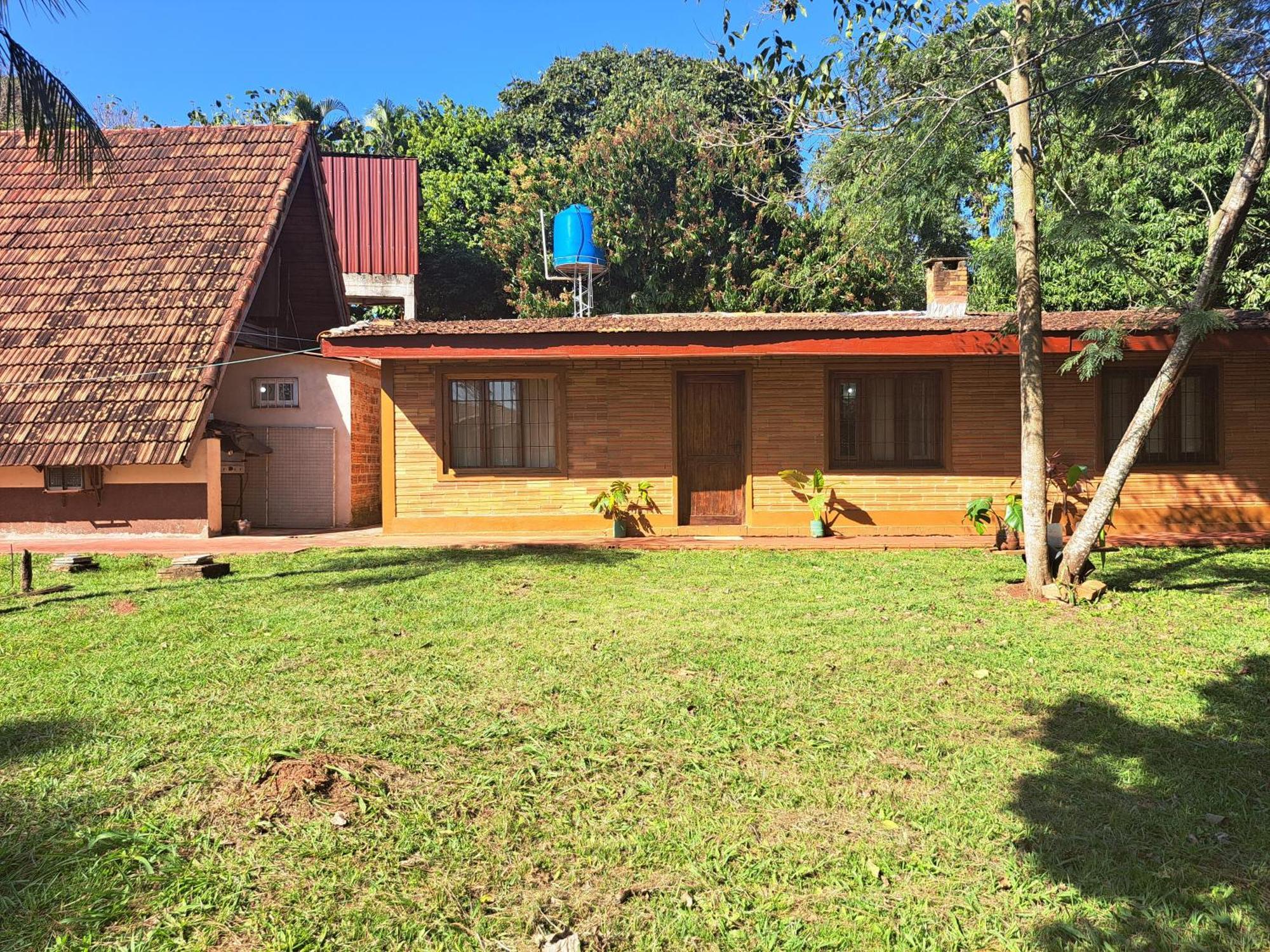 Bungalow Hostel Iguazu Puerto Iguazú Zewnętrze zdjęcie